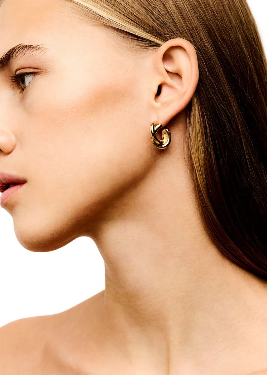 The Diana Earrings Gold - Image 4