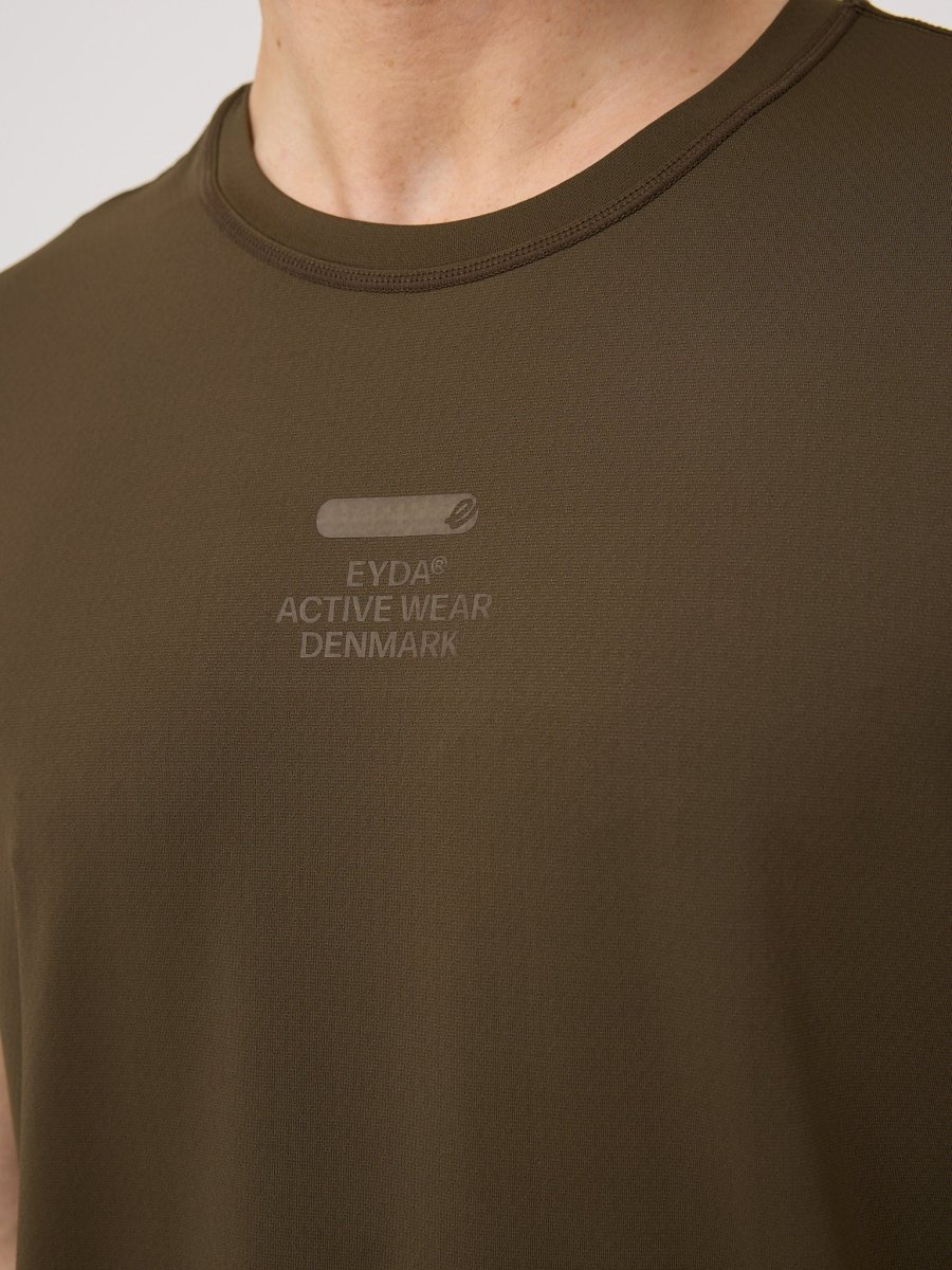 Lucas Regular Tee - Image 7