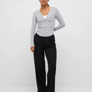 Scarlet Zip Long Sleeve