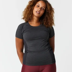 Zoey Tee